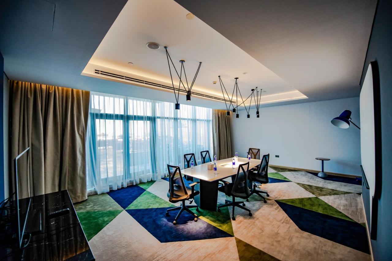 La Vie Gardens Hotel Apartments Дубай Екстер'єр фото
